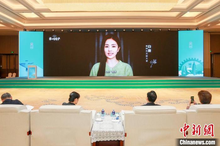 常州籍演員白鹿擔(dān)綱常州文旅大使，為家鄉(xiāng)傾情打CALL?！√凭?攝