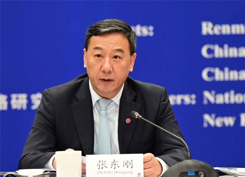 中國人民大學(xué)黨委書記、國家發(fā)展與戰(zhàn)略研究院理事長張東剛作論壇開幕致辭。主辦方供圖