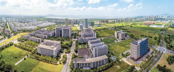航拍產(chǎn)業(yè)園區(qū)一角。無錫高新區(qū)管委會供圖