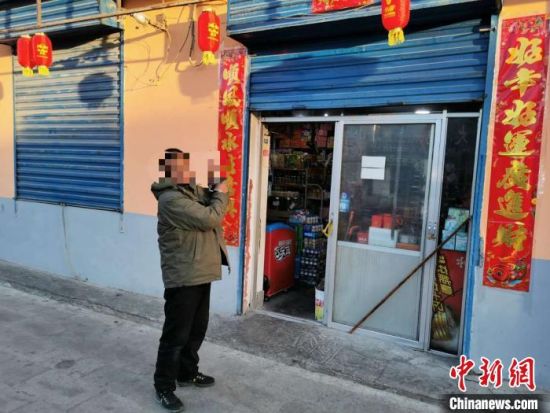 圖為犯罪嫌疑人指認(rèn)現(xiàn)場(chǎng)?！∏嗪Ｊ」矎d森林警察總隊(duì)刑偵治安支隊(duì)供圖