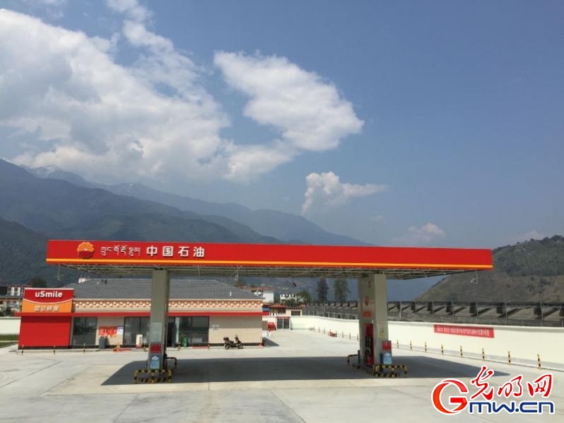 【為西藏小康加油】能源保供邊陲地，“寶石花”開(kāi)扶貧路
