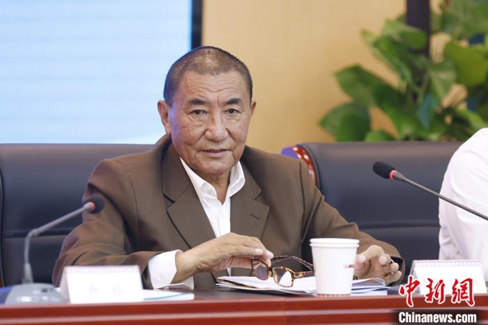 5月19日，由中國人權(quán)研究會、中國西藏文化保護(hù)與發(fā)展協(xié)會、中國藏學(xué)研究中心主辦的“紀(jì)念西藏和平解放70周年國際學(xué)術(shù)研討會”在北京舉行。西藏自治區(qū)政協(xié)副主席珠康·土登克珠指出，長期以來，西方敵對勢力和達(dá)賴集團(tuán)完全不顧事實真相，誣蔑造謠西藏“缺乏宗教信仰自由”。事實上，在西藏，寺院受到有效保護(hù)，廣大信教群眾的宗教信仰得到尊重，僧侶的宗教活動有序進(jìn)行，宗教信仰自由政策在西藏得到全面、正確的貫徹執(zhí)行?！?<a target='_blank' ></p><p  align=